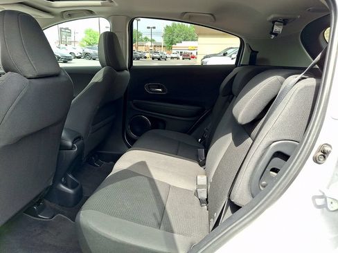Used 2022 Honda HR-V EX image 10