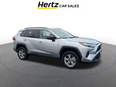 Used 2025 Toyota RAV4 LE image 1