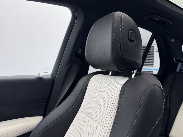 Used 2024 Mercedes-Benz GLE 350 4MATIC image 37