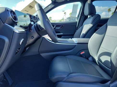 New 2026 Mercedes-Benz GLC 300 image 21