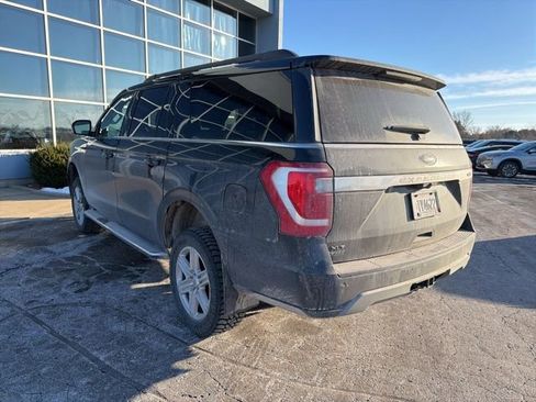 Used 2018 Ford Expedition Max XLT w/ Equipment Group 202A image 3