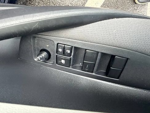 Used 2023 Toyota Corolla LE w/ LE Premium Package FWD image 11