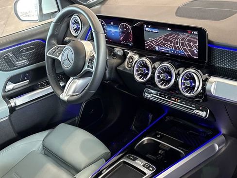 Certified 2026 Mercedes-Benz GLB 250 4MATIC image 37