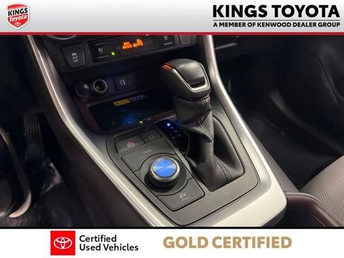 Certified 2025 Toyota RAV4 Limited w/ Advanced Technology Package AWD/4WD image 26