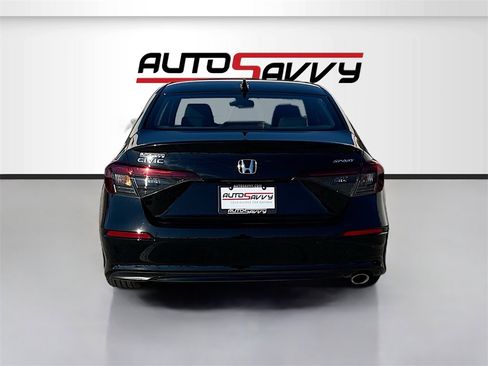 Used 2025 Honda Civic Sport image 6