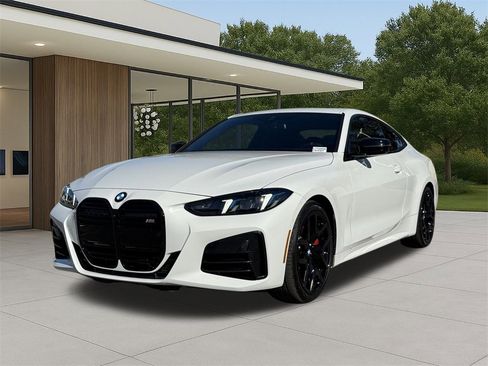 Certified 2025 BMW M440i Coupe w/ Parking Assistance Package image 2