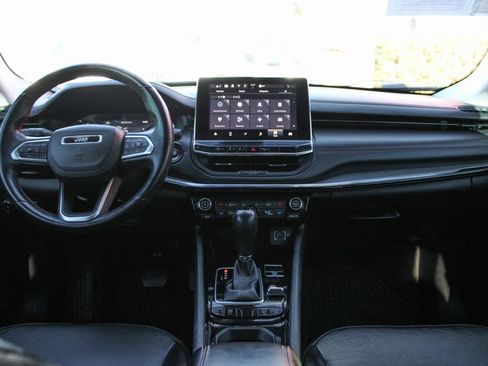 Used 2022 Jeep Compass Trailhawk w/ Trailhawk Convenience Group image 24