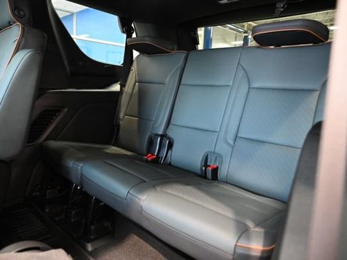 New 2026 GMC Yukon AT4 w/ AT4 Premium Plus Package AWD/4WD image 14