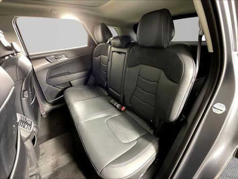 New 2026 Kia Sportage SX Prestige AWD/4WD image 18