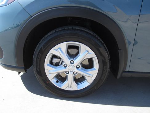 Certified 2024 Honda HR-V LX image 4