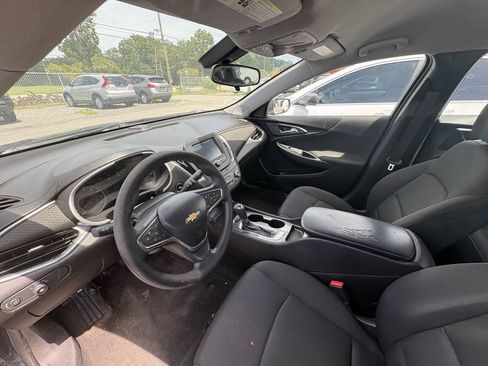 Used 2016 Chevrolet Malibu LS FWD image 5