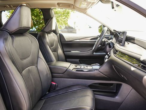 Certified 2023 INFINITI QX60 Luxe w/ Performance Audio Package FWD image 17