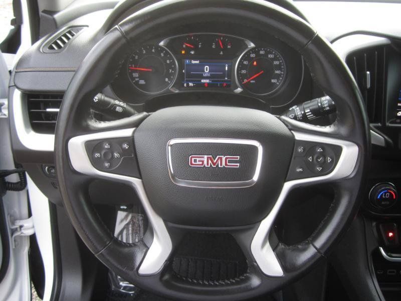 Used 2021 GMC Terrain SLE w/ Driver Convenience Package FWD image 16