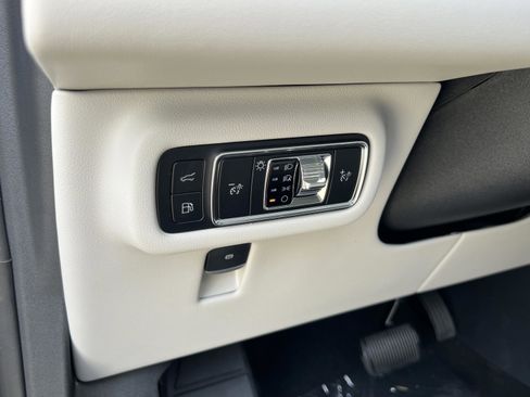 New 2026 Lincoln Nautilus Reserve image 13