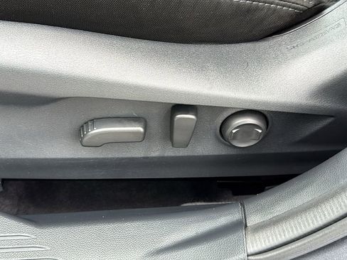Used 2025 Subaru Legacy Premium AWD/4WD image 13