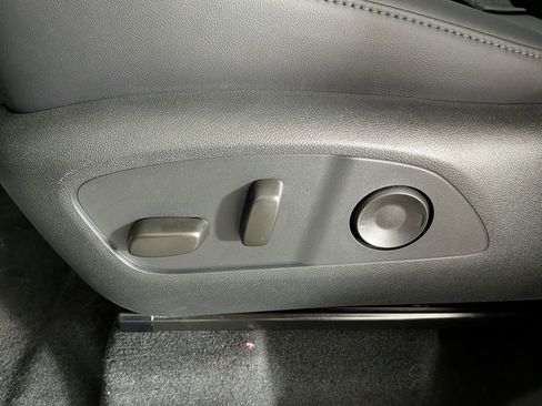 New 2026 GMC Acadia Elevation w/ Elevation Premium Package image 17