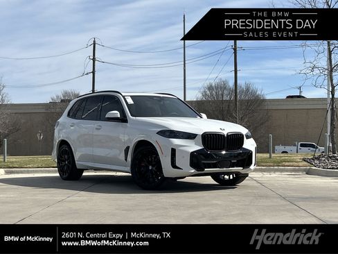 New 2026 BMW X5 xDrive40i w/ M Sport Package image 1