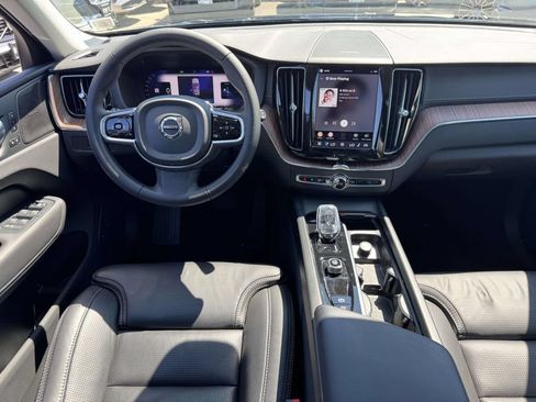 Certified 2024 Volvo XC60 T8 Ultimate w/ Protection Package Premier AWD/4WD image 14