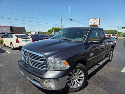Used 2016 RAM 1500 Big Horn image 2