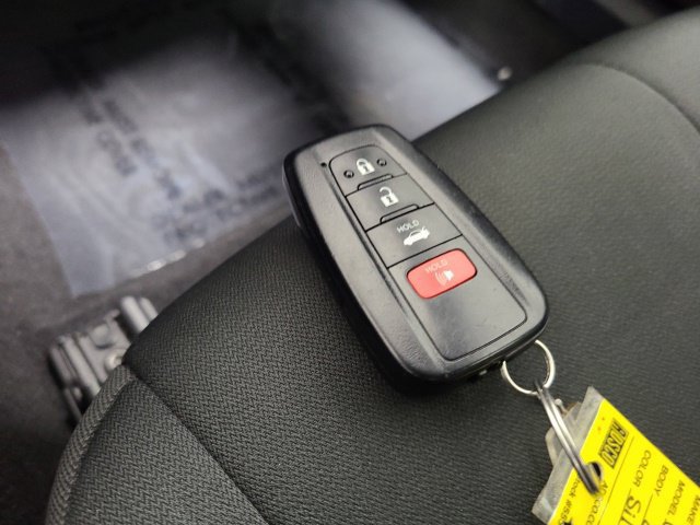 Used 2024 Toyota Camry LE w/ Convenience Package FWD image 30