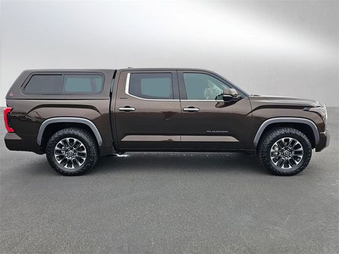 Used 2023 Toyota Tundra Limited image 6