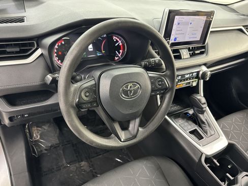 Used 2023 Toyota RAV4 XLE w/ Convenience Package AWD/4WD image 13