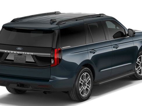 New 2026 Ford Expedition Active RWD image 28