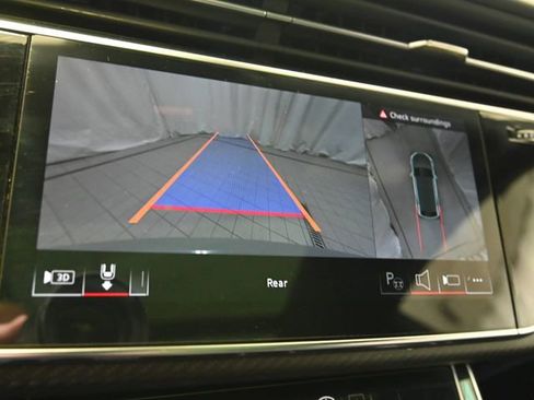 Used 2024 Audi RS Q8 AWD/4WD image 7