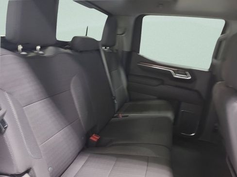 Used 2026 Chevrolet Silverado 1500 LT Trail Boss w/ Convenience Package II AWD/4WD image 18