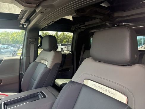 Used 2024 GMC Hummer EV 3X w/ Extreme Off-Road Package AWD/4WD image 15