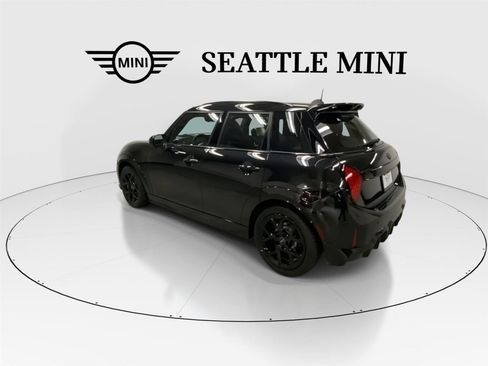 New 2026 MINI Cooper S image 8