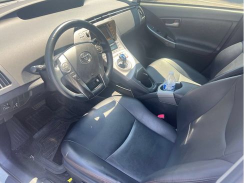 Used 2013 Toyota Prius Persona Series FWD image 6