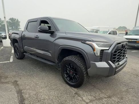 Used 2026 Toyota Tundra Limited w/ TRD Off-Road Package AWD/4WD image 2