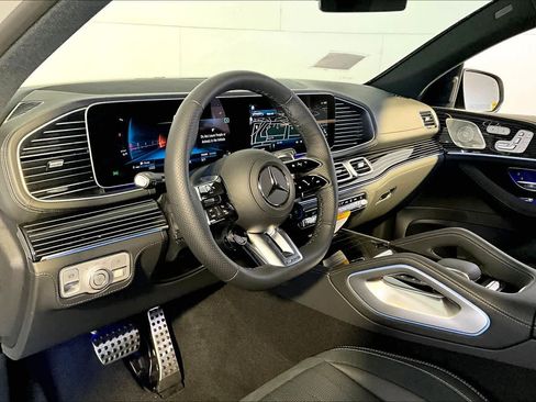 New 2026 Mercedes-Benz GLE 53 AMG 4MATIC Coupe image 9