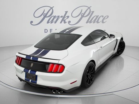Used 2017 Ford Mustang Shelby GT350 w/ Electronics Package RWD image 4