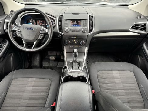 Used 2018 Ford Edge SEL image 12