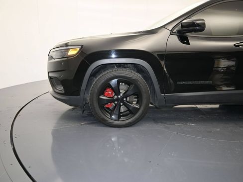 Used 2020 Jeep Cherokee Latitude Plus FWD image 9