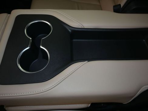 Used 2023 Acura MDX SH-AWD w/ Advance Package image 19