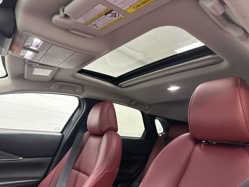 Certified 2025 MAZDA CX-30 AWD 2.5 S w/ Preferred Package image 16