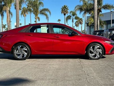 Certified 2025 Hyundai Elantra Sport image 3