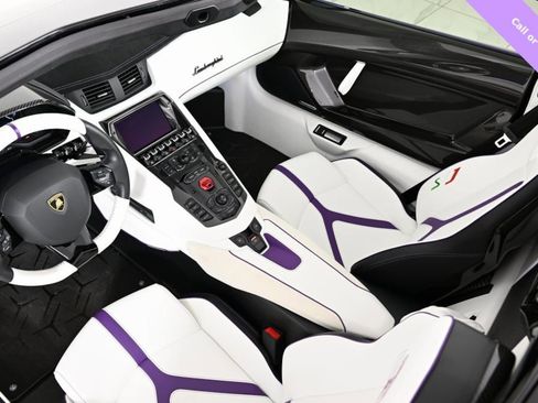 Used 2021 Lamborghini Aventador SVJ image 32