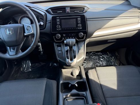 Used 2019 Honda CR-V LX image 6
