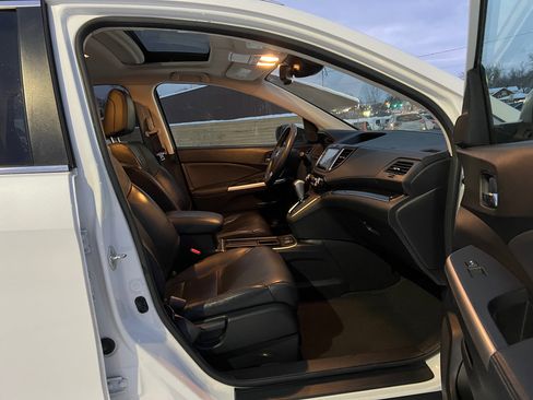Used 2016 Honda CR-V Touring image 45