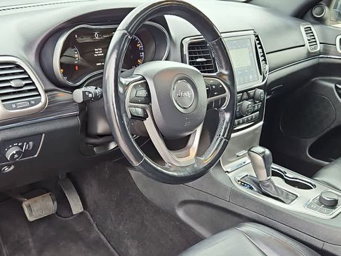 Used 2022 Jeep Grand Cherokee Limited image 10