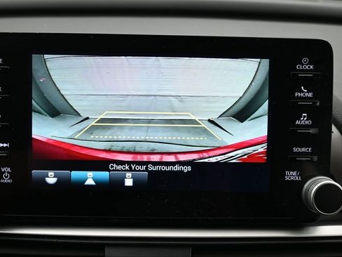 Used 2022 Honda Accord Sport image 18