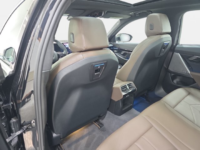 Certified 2024 BMW 530i xDrive w/ Executive Package AWD/4WD image 10