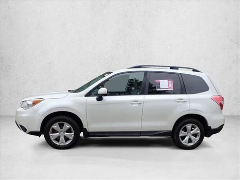 Used 2014 Subaru Forester 2.5i Premium w/ Popular Package #2 AWD/4WD image 2