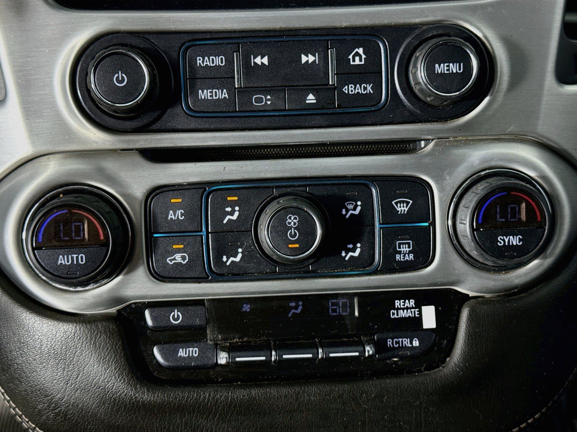 Used 2019 GMC Yukon SLE w/ SLE Value Package RWD image 17