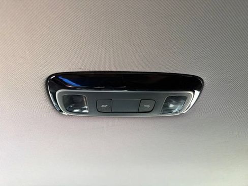 Used 2025 Hyundai Palisade SEL AWD/4WD image 29