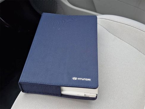 Used 2024 Hyundai Kona SEL image 27